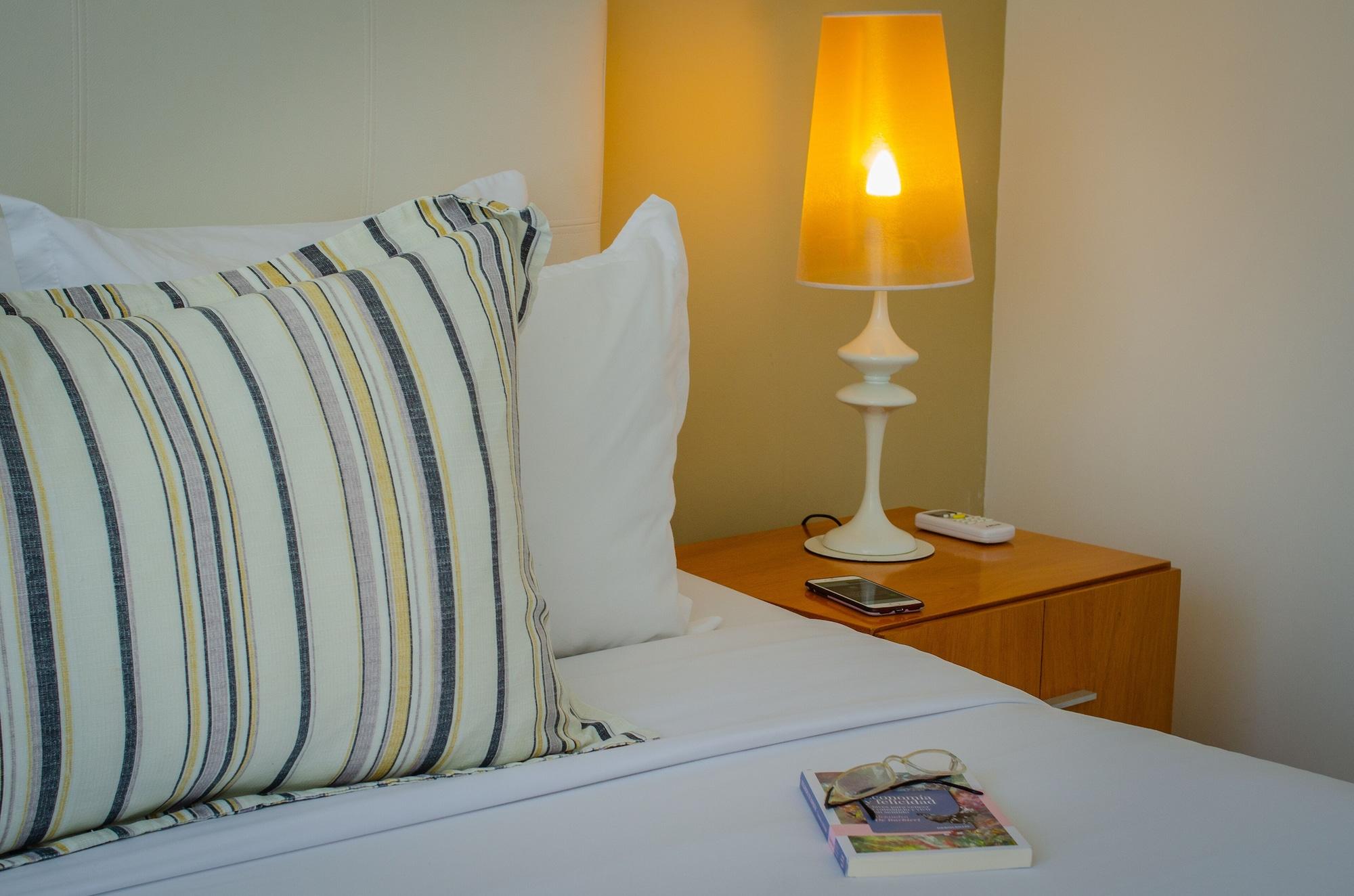 Real Colonia Hotel & Suites Колония-дель-Сакраменто Экстерьер фото