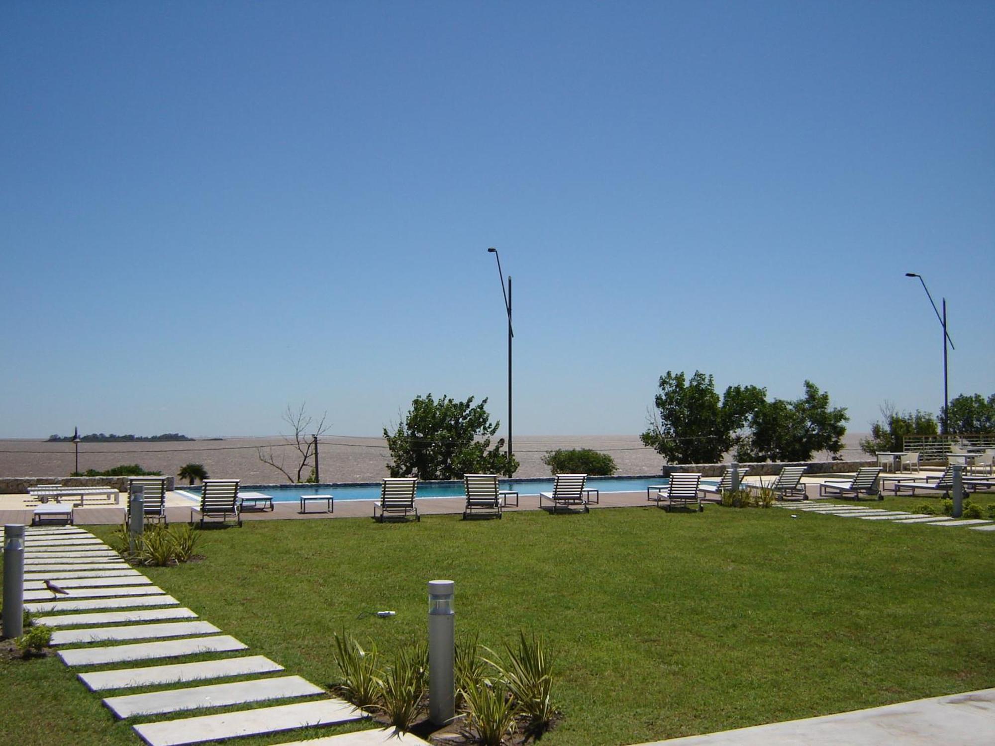 Real Colonia Hotel & Suites Колония-дель-Сакраменто Экстерьер фото