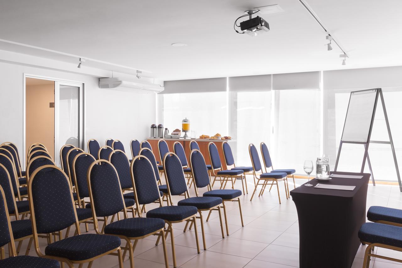 Real Colonia Hotel & Suites Колония-дель-Сакраменто Экстерьер фото