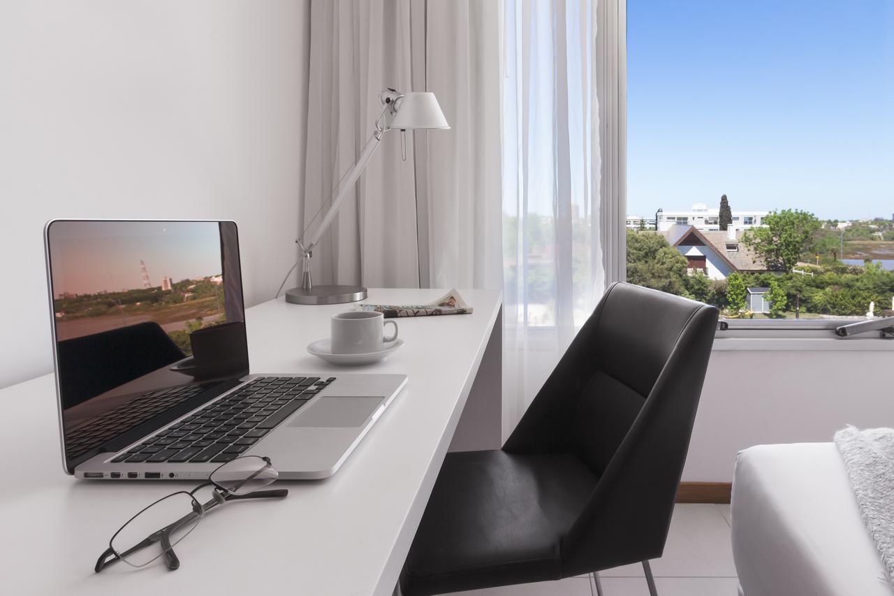 Real Colonia Hotel & Suites Колония-дель-Сакраменто Экстерьер фото